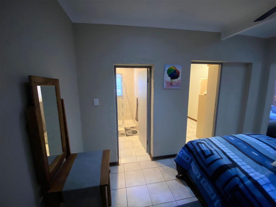 8 Bedroom Property for Sale in Grimbeeck Park North West